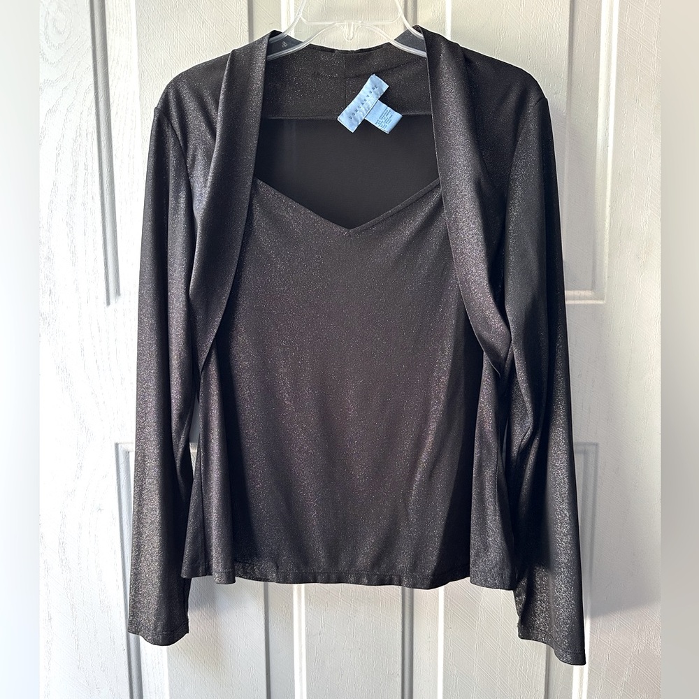 *FINAL PRICE* Doncaster Sport Metallic Grey Top